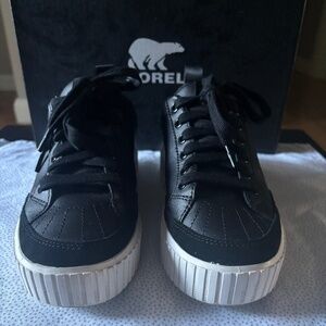 Sorrel ONA AVE™ women’s low waterproof sneakers black